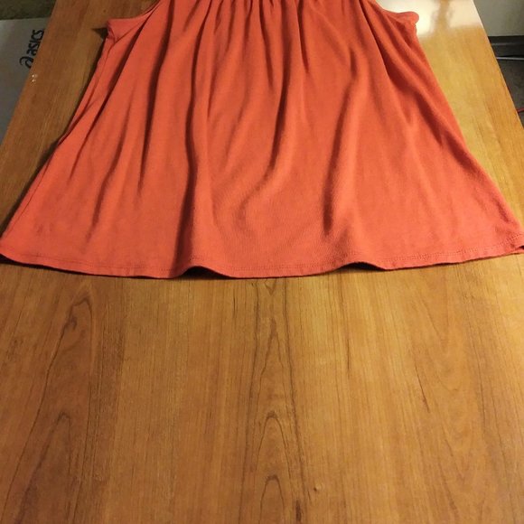 EXPRESS SLEEVELESS TANK TOP BLOUSE - Picture 5 of 9